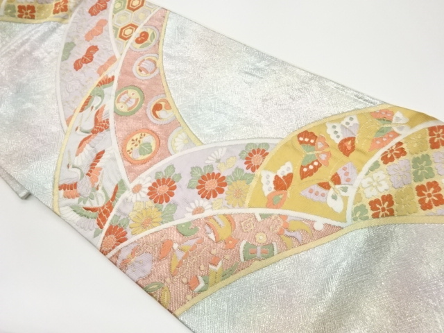 リサイクル　群鶴に宝尽くし・花・蝶・古典柄模様織出し袋帯